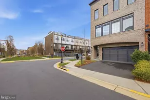 42313 Impervious Terrace, Brambleton, VA 20148 - Photo 44