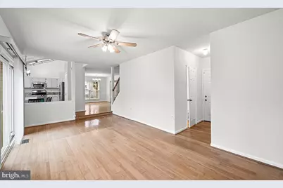 429 Deerpath Avenue SW, Leesburg, VA 20175 - Photo 12