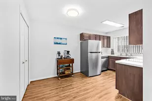 1130 Huntmaster Terrace NE, Leesburg, VA 20176 - Photo 8