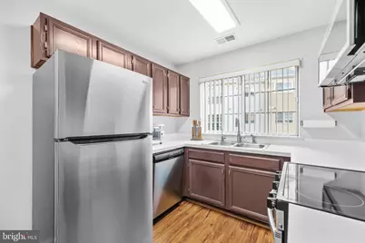 1130 Huntmaster Terrace NE #201, Leesburg, VA 20176 - Photo 12