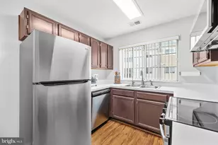 1130 Huntmaster Terrace NE, Leesburg, VA 20176 - Photo 12