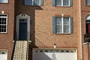 25861 Kirkwood Square, Chantilly, VA 20152 - Photo 2