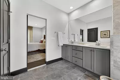 23132 Brooksbank Square, Brambleton, VA 20148 - Photo 48