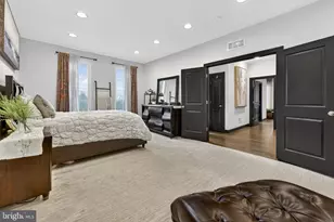 23132 Brooksbank Square, Brambleton, VA 20148 - Photo 36