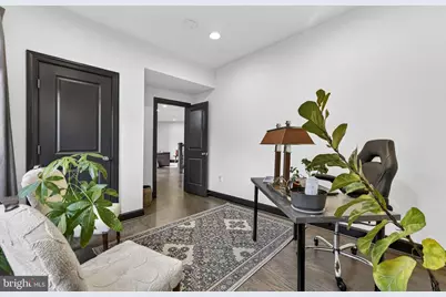 23132 Brooksbank Square, Brambleton, VA 20148 - Photo 6