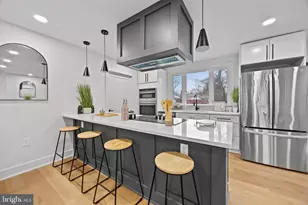 708 W Jasper Ct, Sterling, VA 20164 - Photo 18