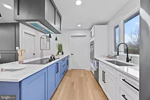 708 W Jasper Ct, Sterling, VA 20164 - Photo 22