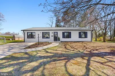 708 W Jasper Court, Sterling, VA 20164 - Photo 2