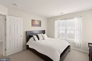 42496 Legacy Park Dr, Brambleton, VA 20148 - Photo 28