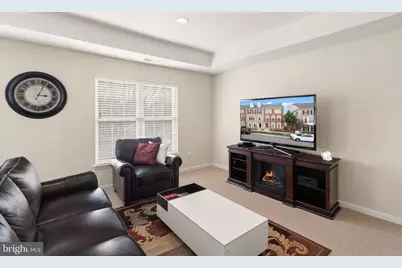 42496 Legacy Park Drive, Brambleton, VA 20148 - Photo 24