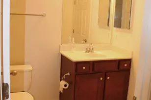 1548 Kinnaird Terrace NE, Leesburg, VA 20176 - Photo 6