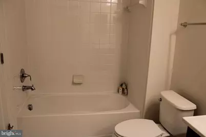 1548 Kinnaird Terrace NE, Leesburg, VA 20176 - Photo 6