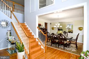 25636 Summerall Dr, Aldie, VA 20105 - Photo 2