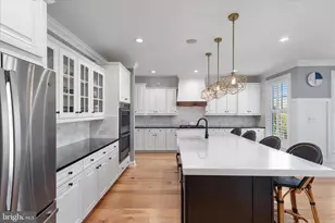 24932 Sawyer Mills Ct, Aldie, VA 20105 - Photo 12