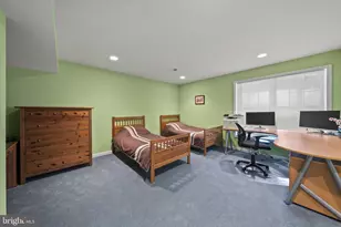 43774 Brownburg Pl, Chantilly, VA 20152 - Photo 28