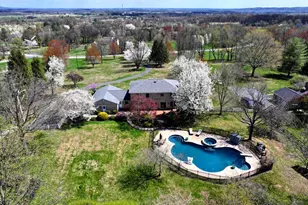 14351 Rosefinch Cir, Leesburg, VA 20176 - Photo 4