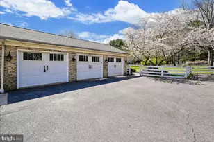 14351 Rosefinch Cir, Leesburg, VA 20176 - Photo 84