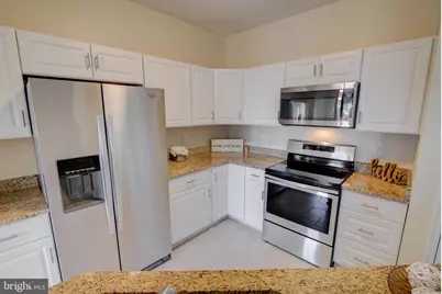 676 Gateway Drive SE #804, Leesburg, VA 20175 - Photo 10