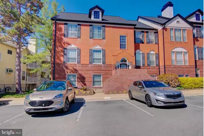676 Gateway Drive SE #804, Leesburg, VA 20175 - Photo 2