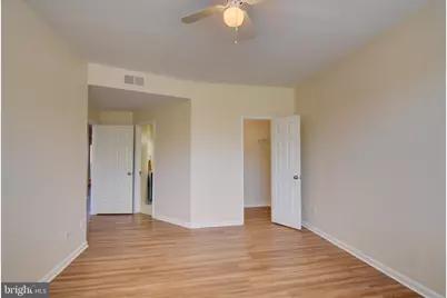 676 Gateway Drive SE #804, Leesburg, VA 20175 - Photo 20