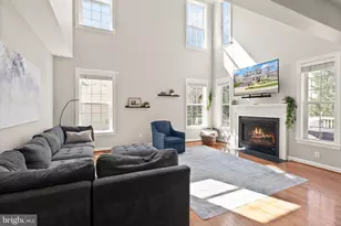 22879 Courtland Park Dr, Brambleton, VA 20148 - Photo 28