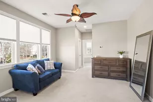 22879 Courtland Park Dr, Brambleton, VA 20148 - Photo 36