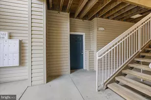 22691 Blue Elder Terrace, Brambleton, VA 20148 - Photo 2