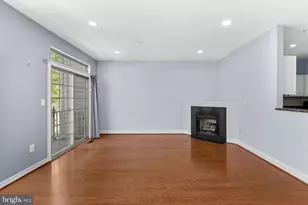 46353 Villa Square, Potomac Falls, VA 20165 - Photo 6