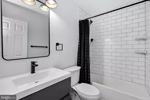 46353 Villa Square, Potomac Falls, VA 20165 - Photo 22