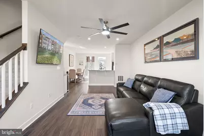 42582 Antonia Terrace, Sterling, VA 20166 - Photo 8