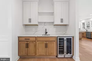 20285 Redrose Dr, Sterling, VA 20165 - Photo 16