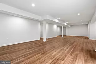 20285 Redrose Dr, Sterling, VA 20165 - Photo 58