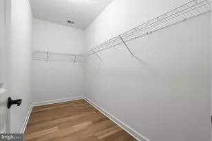 20285 Redrose Dr, Sterling, VA 20165 - Photo 38