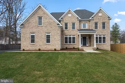 20285 Redrose Drive, Sterling, VA 20165 - Photo 2