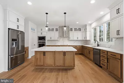 20285 Redrose Drive, Sterling, VA 20165 - Photo 24