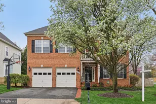42852 Ridgeway Dr, Broadlands, VA 20148 - Photo 1