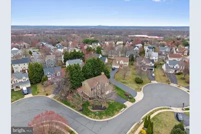 20547 Birchfield Place, Sterling, VA 20165 - Photo 2