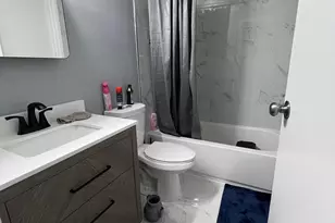 307 Brethour Ct, Sterling, VA 20164 - Photo 4