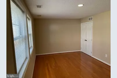 234 E Juniper Avenue, Sterling, VA 20164 - Photo 22