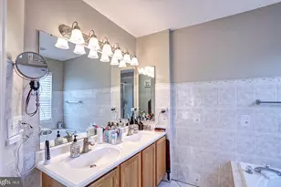 102 Cagney Terrace SE, Leesburg, VA 20175 - Photo 18