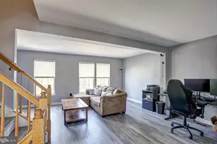 102 Cagney Terrace SE, Leesburg, VA 20175 - Photo 6