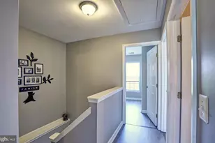 102 Cagney Terrace SE, Leesburg, VA 20175 - Photo 14