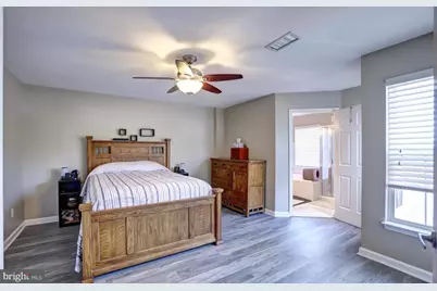 102 Cagney Terrace SE, Leesburg, VA 20175 - Photo 16