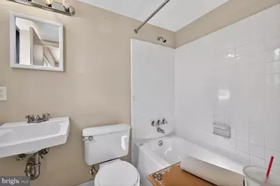 125 Clubhouse Drive SW #1, Leesburg, VA 20175 - Photo 18