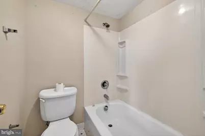 125 Clubhouse Drive SW #1, Leesburg, VA 20175 - Photo 12