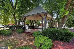 125 Clubhouse Dr SW, Leesburg, VA 20175 - Photo 36