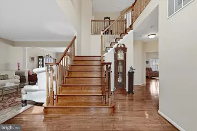 18714 Drummond Place, Leesburg, VA 20176 - Photo 4