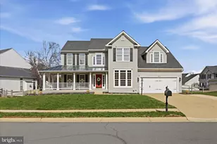 18714 Drummond Pl, Leesburg, VA 20176 - Photo 4