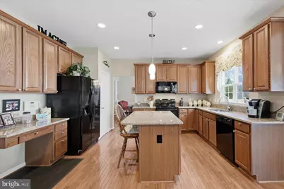 18714 Drummond Place, Leesburg, VA 20176 - Photo 20