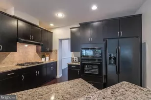 25174 Fortitude Terrace, Chantilly, VA 20152 - Photo 2